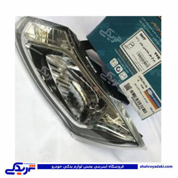 ساینا چراغ جلو راست
